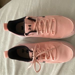 Brand New Under Armour sneakers, never worn but no tags